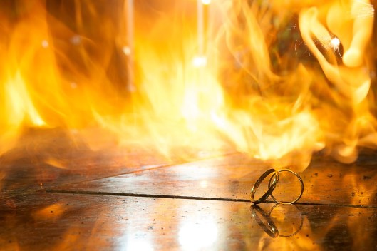 alliances-1196162_960_720